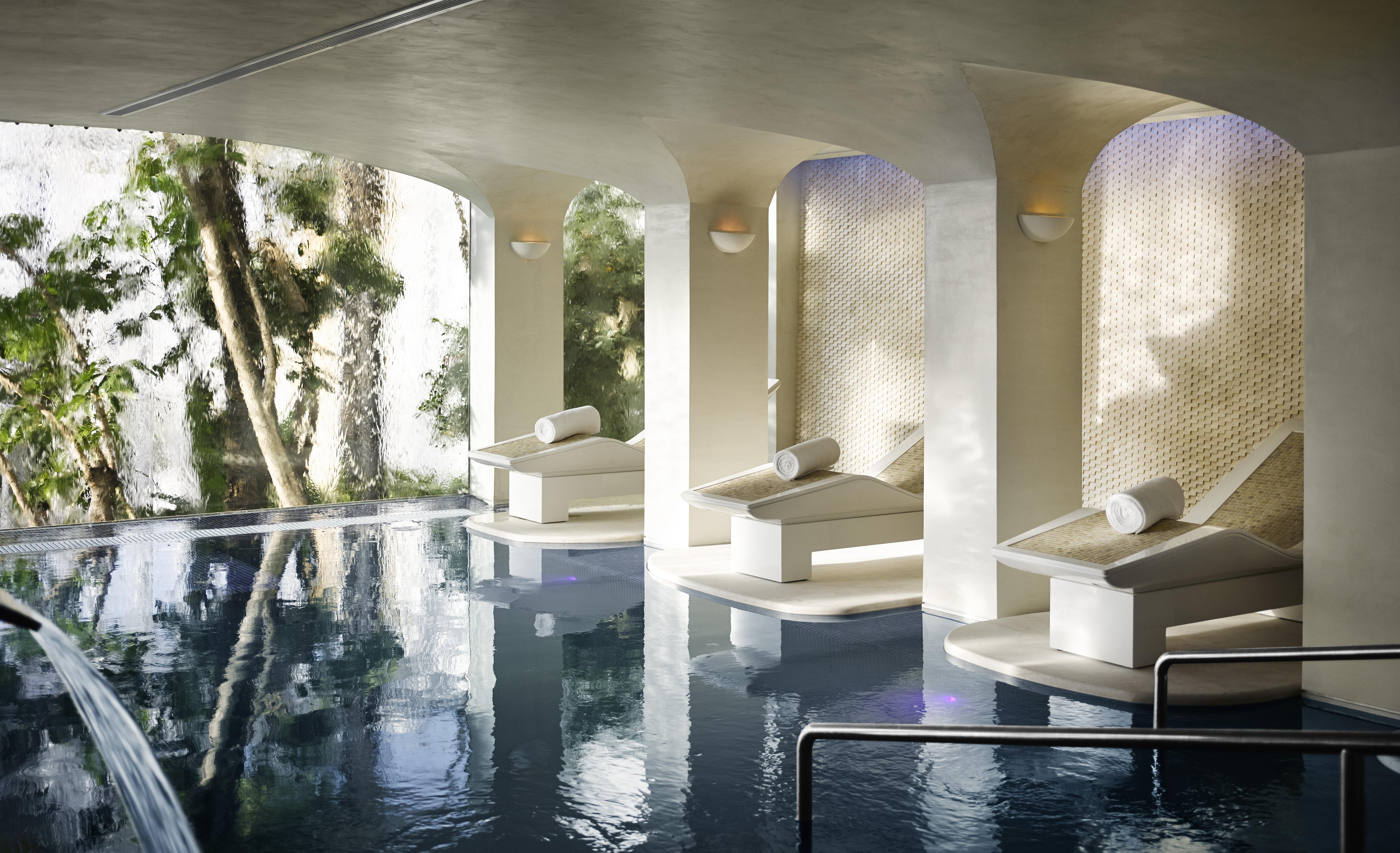 Puente Romano Beach Resort Марбеля Екстериор снимка